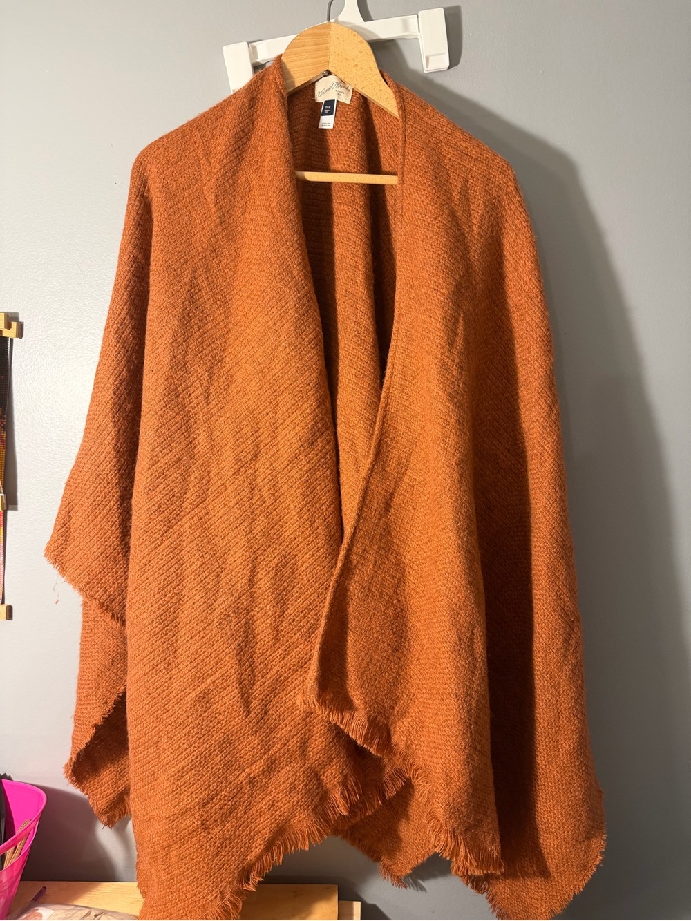 Universal Threads Cozy Rust Orange Essential Ruana - Picture 2 of 6